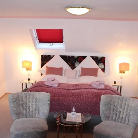Romantic-pension Albrecht - Next To Unesco World Heritage - Since 1901 Oda ve Kahvaltı Hohenschwangau