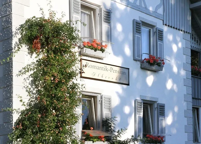 Bed & Breakfast Romantic-pension Albrecht - Next To Unesco World Heritage - Since 1901