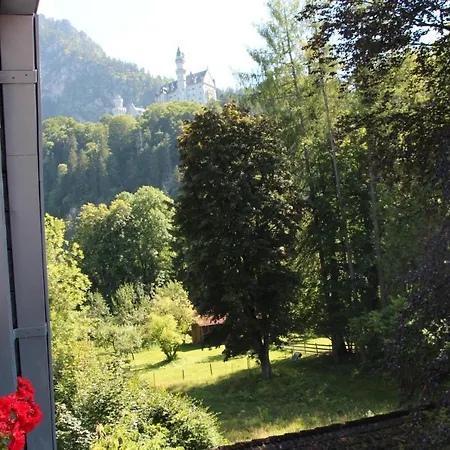 Bed & Breakfast Romantic-pension Albrecht - Since 1901 *