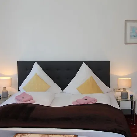 Bed & Breakfast Romantic-pension Albrecht - Since 1901 *