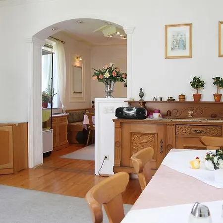 Bed & Breakfast Romantic-pension Albrecht - Since 1901