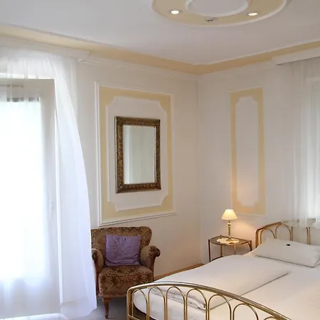 Romantic-pension Albrecht - Since 1901